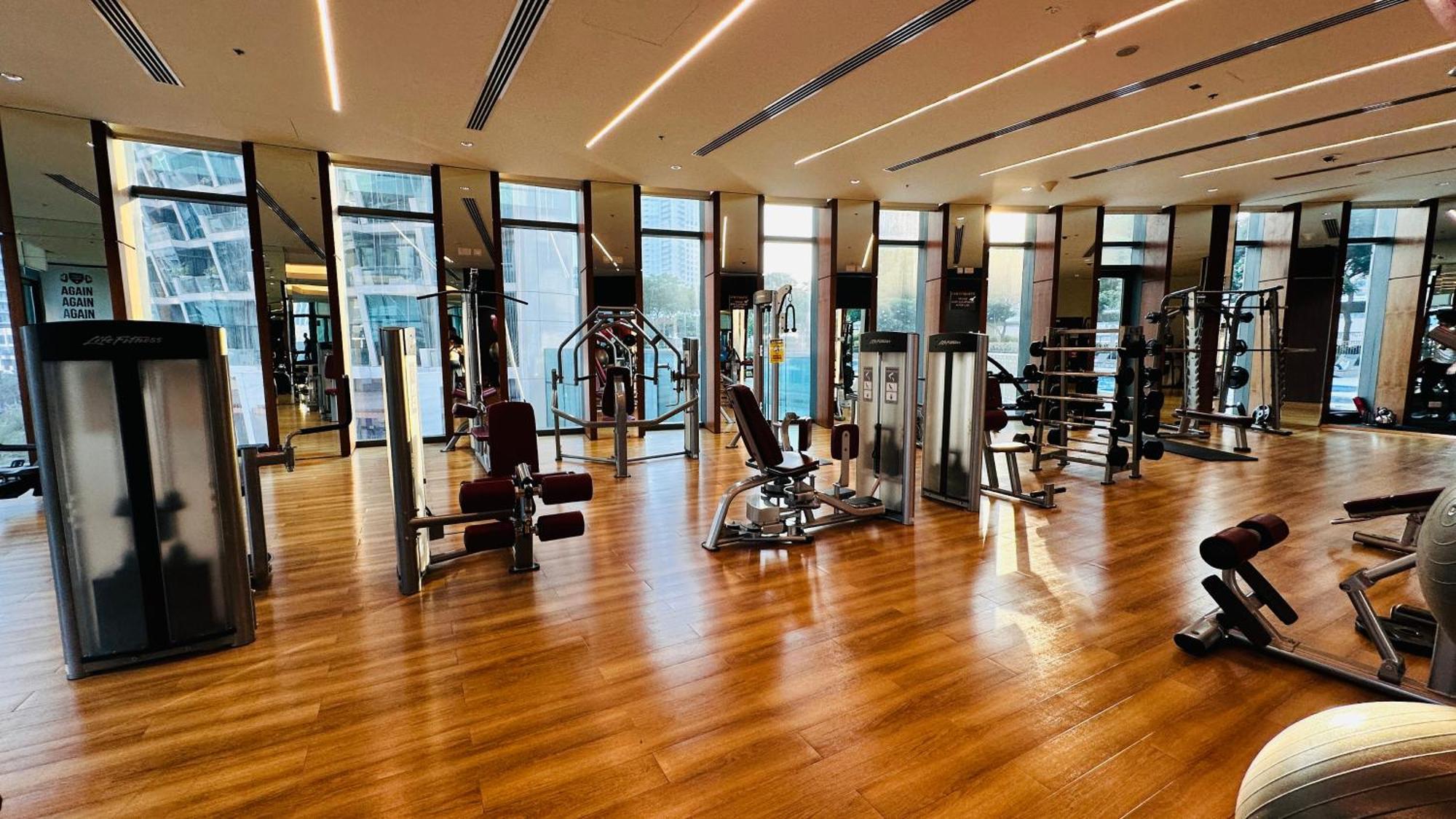 Apartment Mall Direct Connection - Burj Vista Dubai
