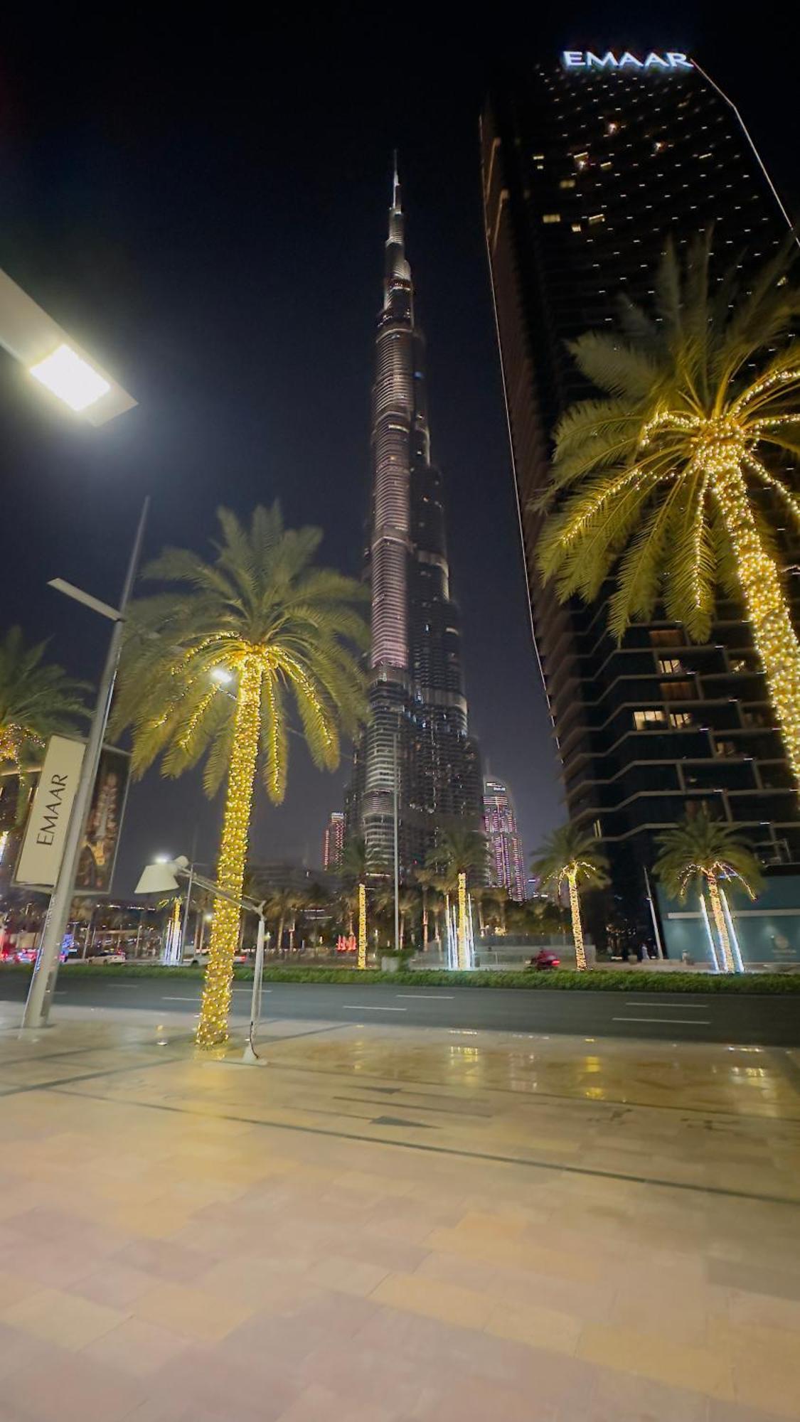 Mall Direct Connection - Burj Vista Apartment