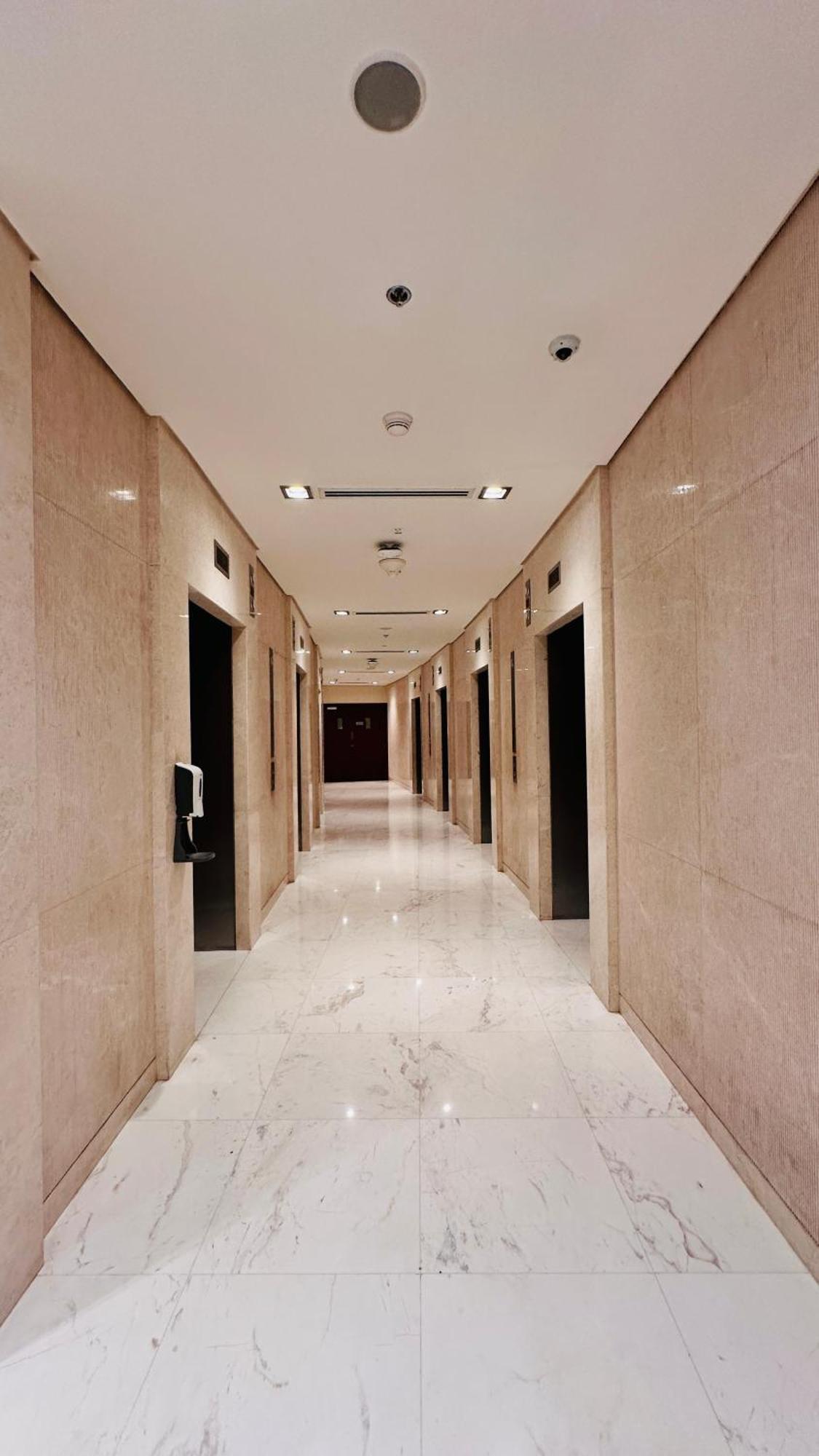 Apartment Mall Direct Connection - Burj Vista