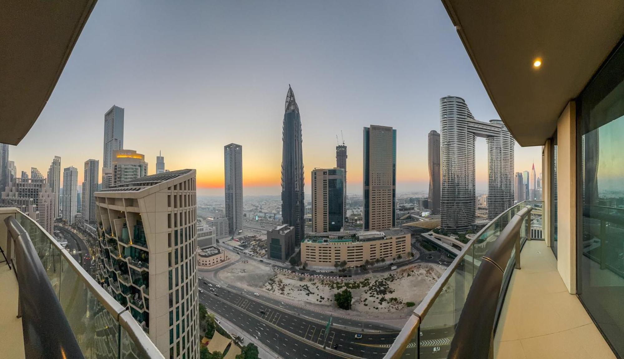 Mall Direct Connection - Burj Vista *